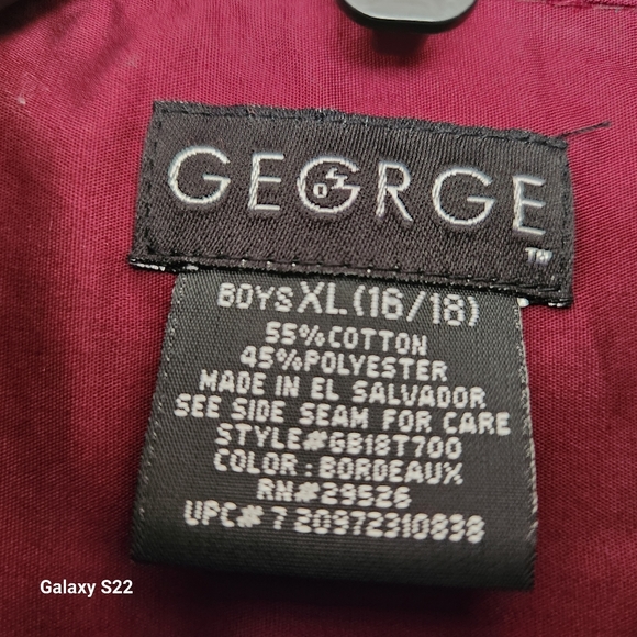 Boys Formal wear 4 piece Black Jacket set with Dark red contrast shirt - Picture 4 of 6